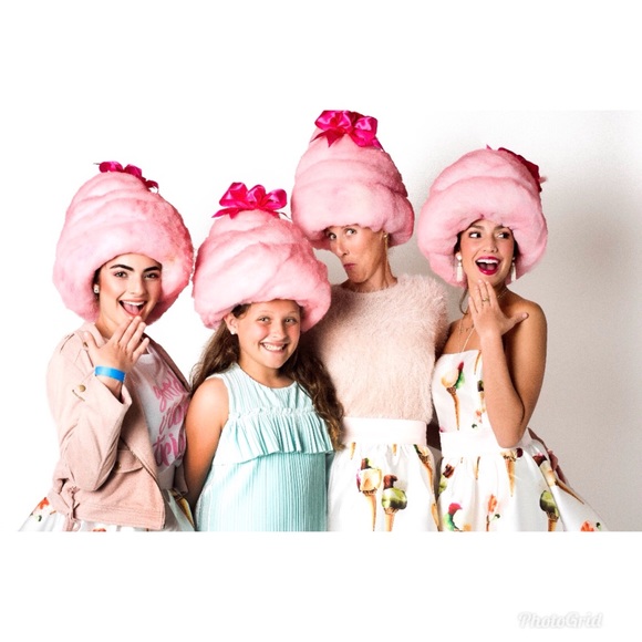 Meet your Posher, Shannon - Picture 1 of 1